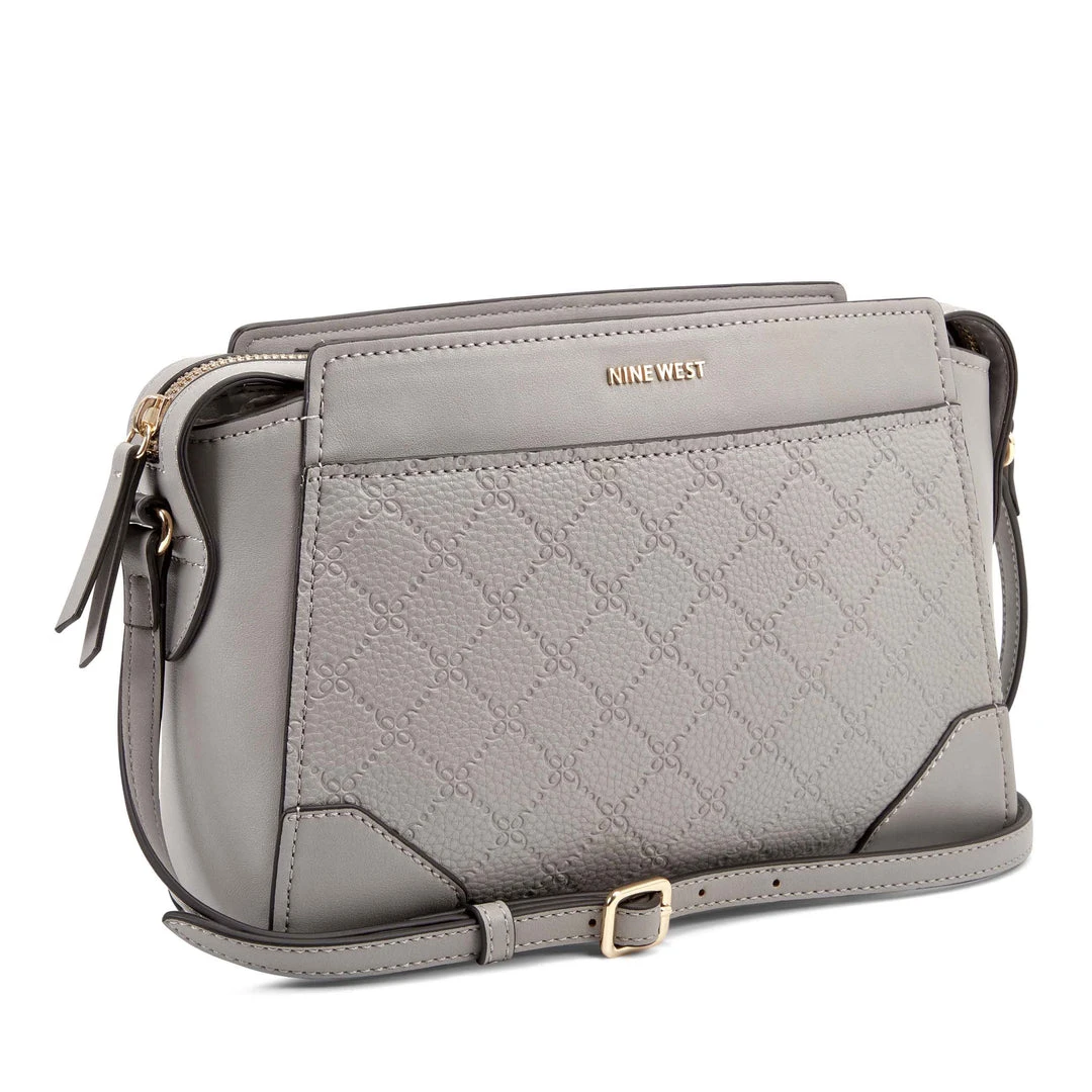 Nine West Handbags Brooklyn Jet Set Crossbody Nine West Handbags Brooklyn Jet Set Crossbody