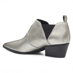 Nine West Cahluz Western Booties Metallic Mindset