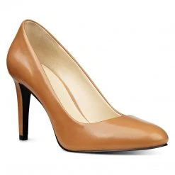 Nine West Handjive Round Toe Pumps Heels