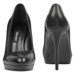 Nine West Quabree Platform Pumps