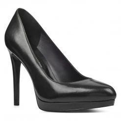 Nine West Quabree Platform Pumps