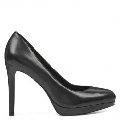 Nine West Quabree Platform Pumps