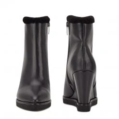 Nine West Shoes Apres Wedge Booties