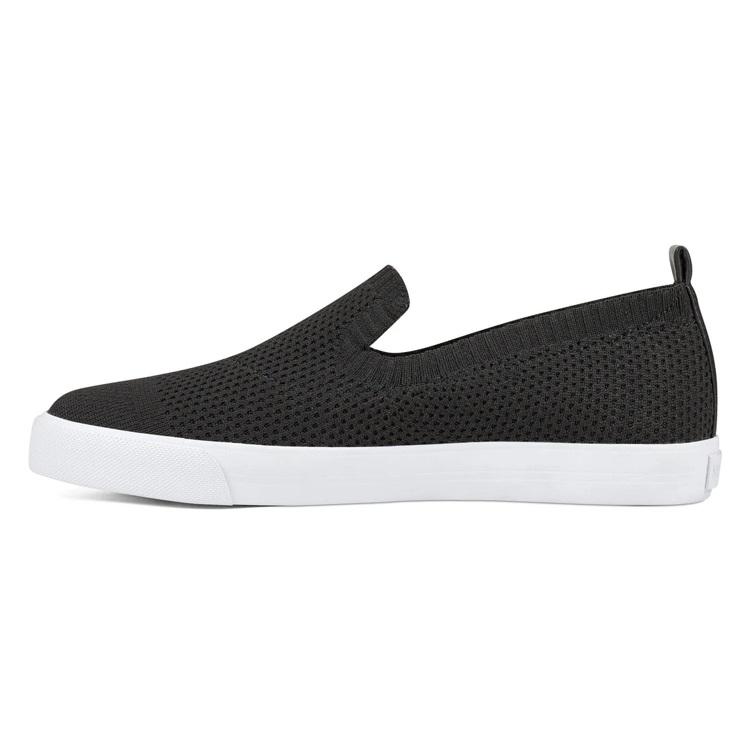 Nine West Flats Baeya Slip On Sneakers Nine West Flats Baeya Slip On Sneakers