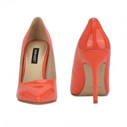 Nine West Bliss Pointy Toe Pumps Y2K Revival