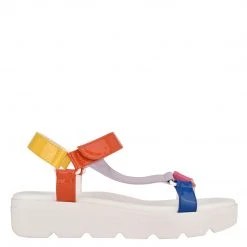 Nine West Bringly Flat Sandals