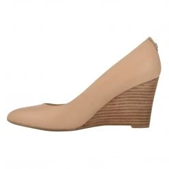 Nine West Cal 9x9 Dress Wedges