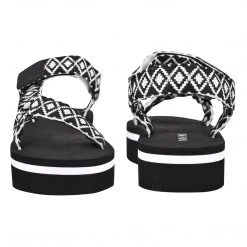 Nine West Weave Got You Camping Platform Sandals 10 Nine West Weave Got You Camping Platform Sandals