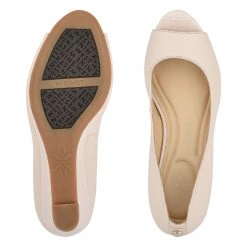 Nine West Cape 9x9 Dress Wedges