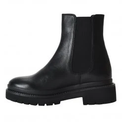 Nine West Cerra Chelsea Lug Sole Boots