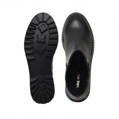 Nine West Cerra Chelsea Lug Sole Boots