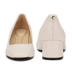 Nine West Heels Cloe 9x9 Block Heel Pumps 10 Nine West Heels Cloe 9x9 Block Heel Pumps