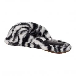 Nine West Cozy Flat Slide Sandals