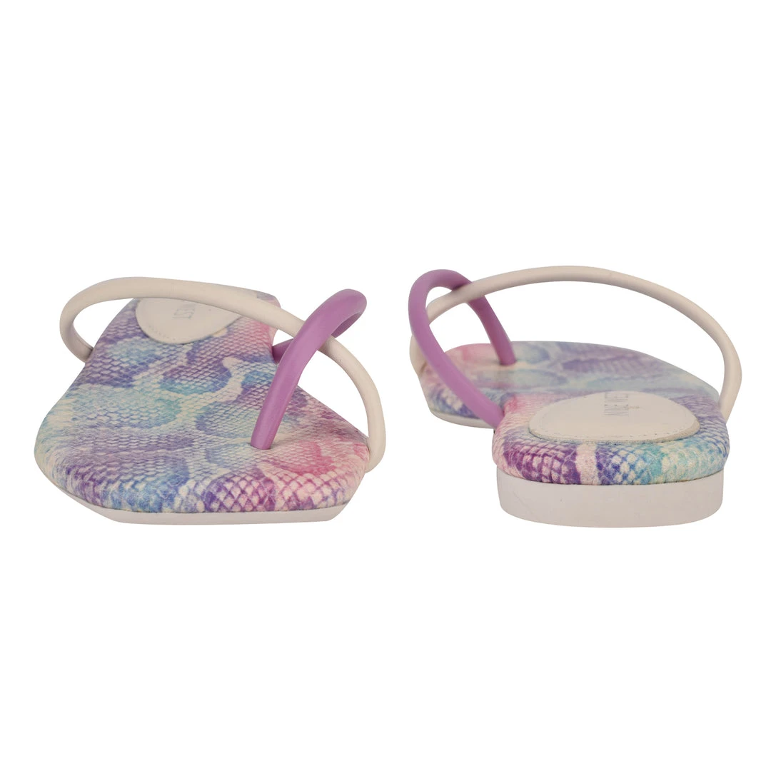 Nine West Day Flat Thong Sandals 6 Nine West Day Flat Thong Sandals