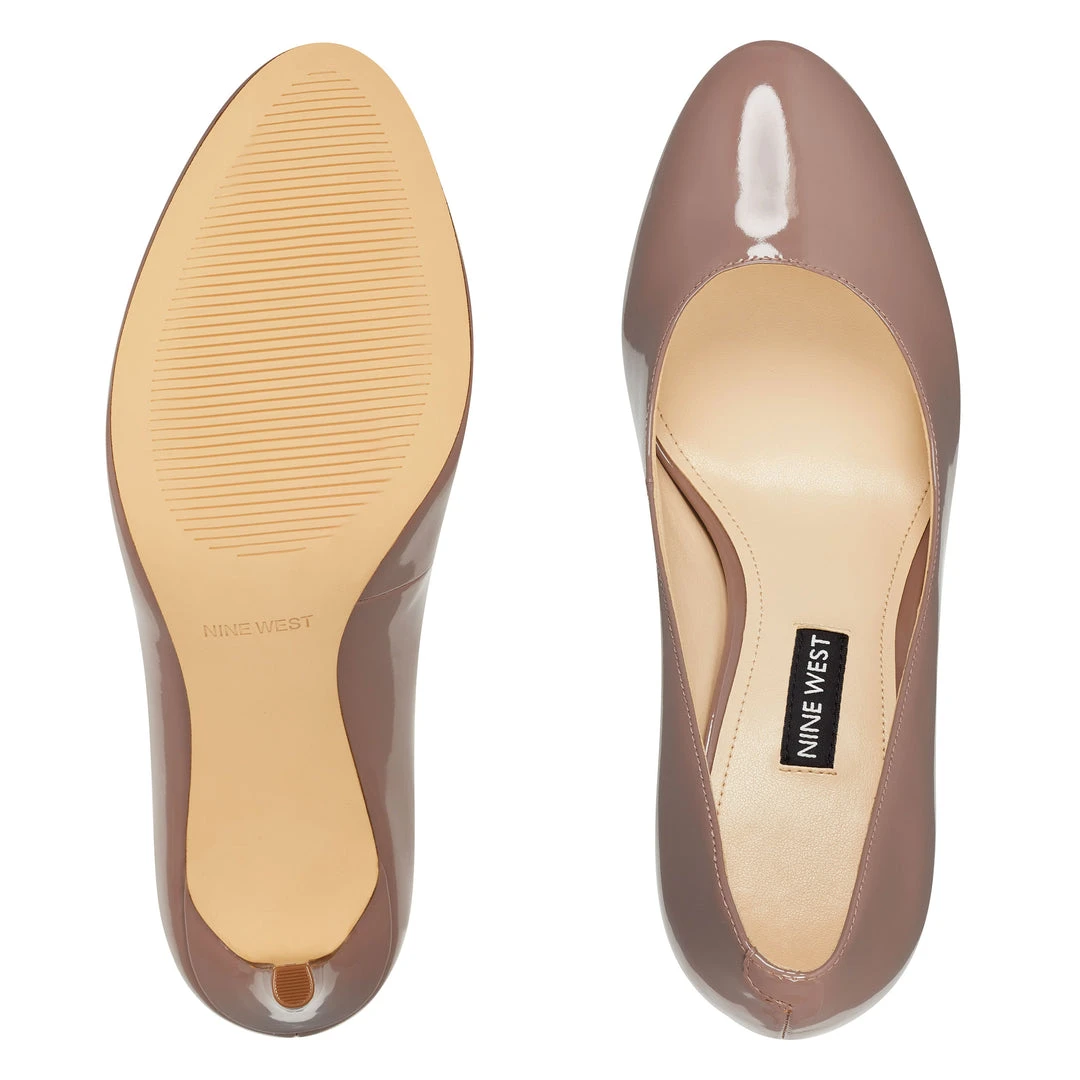 Nine West Heels Dylan Round Toe Pumps 8 Nine West Heels Dylan Round Toe Pumps