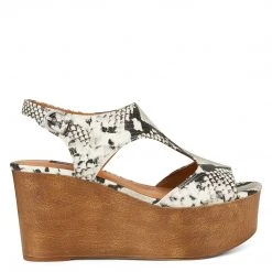 Nine West Edge Platform Sandals Weave Got You