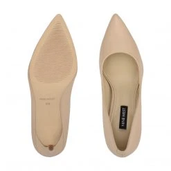 Nine West Ezra Pointy Toe Pumps 6 Nine West Ezra Pointy Toe Pumps