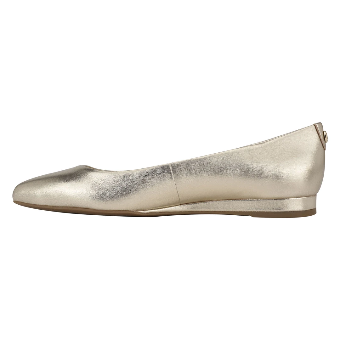 Nine West Metallic Mindset Ferdi 9x9 Pointy Toe Flats 6 Nine West Metallic Mindset Ferdi 9x9 Pointy Toe Flats