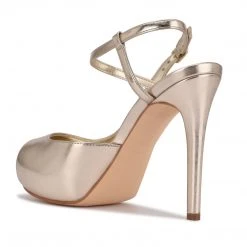 Nine West Y2K Revival Hanken Ankle Strap Platform Sandals