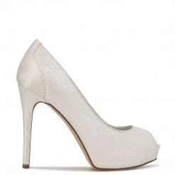 Nine West Hizzia Peep Toe Platform Pumps Bridal