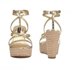 Nine West Weave Got You Hunda Espadrille Wedge Sandals