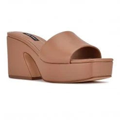 Nine West Y2K Revival Oklee Platform Slide Sandals