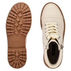 Nine West Pimmz Lug Sole Boots 6 Nine West Pimmz Lug Sole Boots