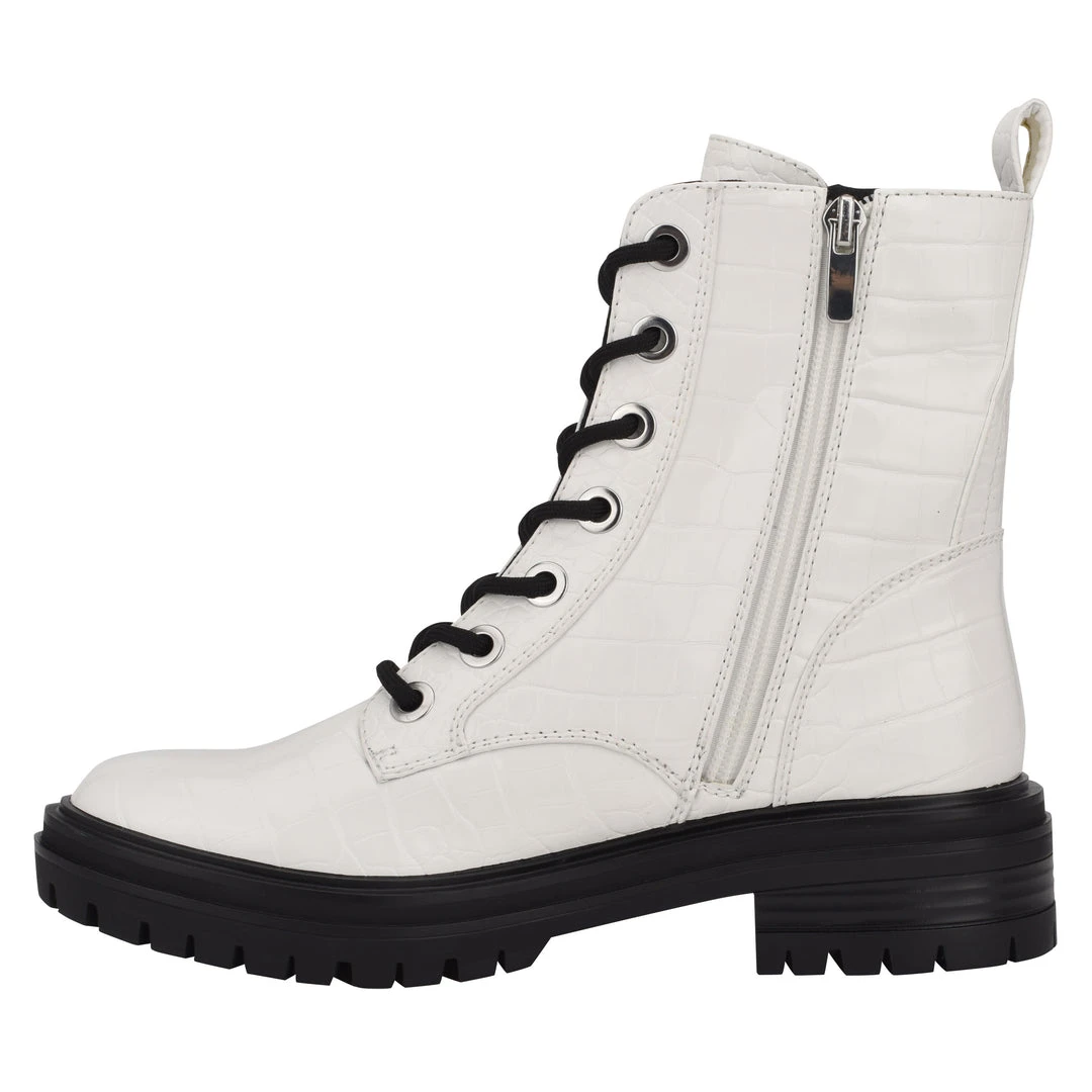 Nine West Silana Lug Sole Boots Boots & Booties 6 Nine West Silana Lug Sole Boots Boots & Booties