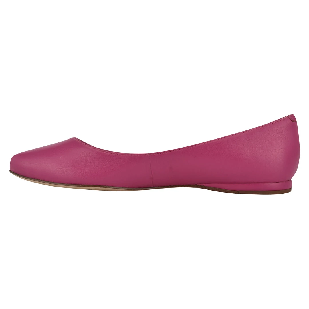 Nine West Speakup Almond Toe Flats 6 Nine West Speakup Almond Toe Flats
