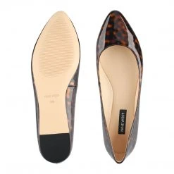 Nine West Speakup Almond Toe Flats 6 Nine West Speakup Almond Toe Flats