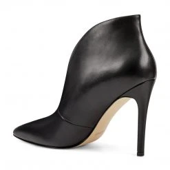 Nine West Boots & Booties Tetty Bootie